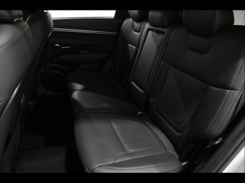 Certified 2023 Hyundai Tucson Limited image 19