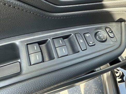 Certified 2025 Honda Odyssey EX-L image 17