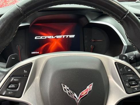 Used 2015 Chevrolet Corvette Z06 w/ 3LZ Preferred Equipment Group image 11