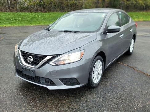 Used 2019 Nissan Sentra SV image 5