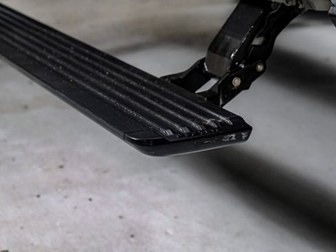 Used 2022 RAM 3500 Laramie image 47