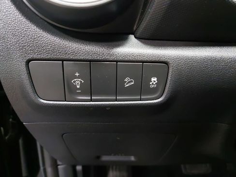 Used 2023 Hyundai Kona SEL image 25