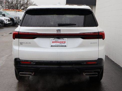 New 2025 Buick Enclave Sport Touring w/ Power Package image 3
