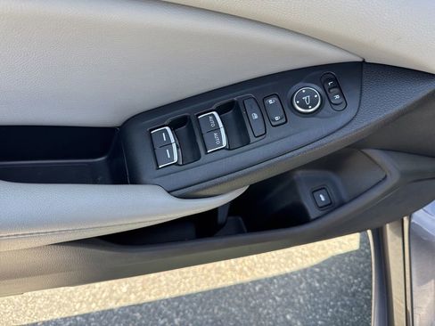Used 2019 Honda Accord LX image 20