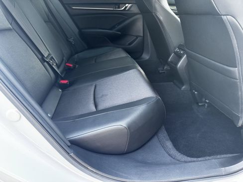 Used 2022 Honda Accord Sport image 18