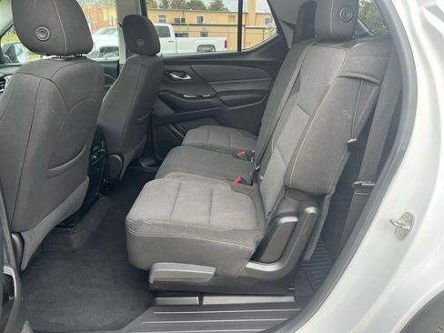 Used 2018 Chevrolet Traverse LS image 15