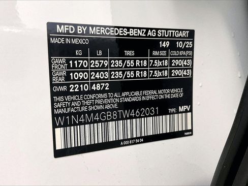 New 2026 Mercedes-Benz GLB 250 image 18