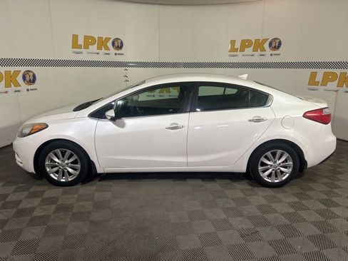 Used 2015 Kia Forte EX FWD image 9