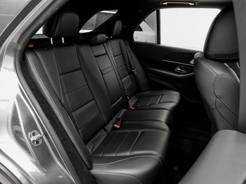 Used 2023 Mercedes-Benz GLE 350 4MATIC w/ Premium Package image 33