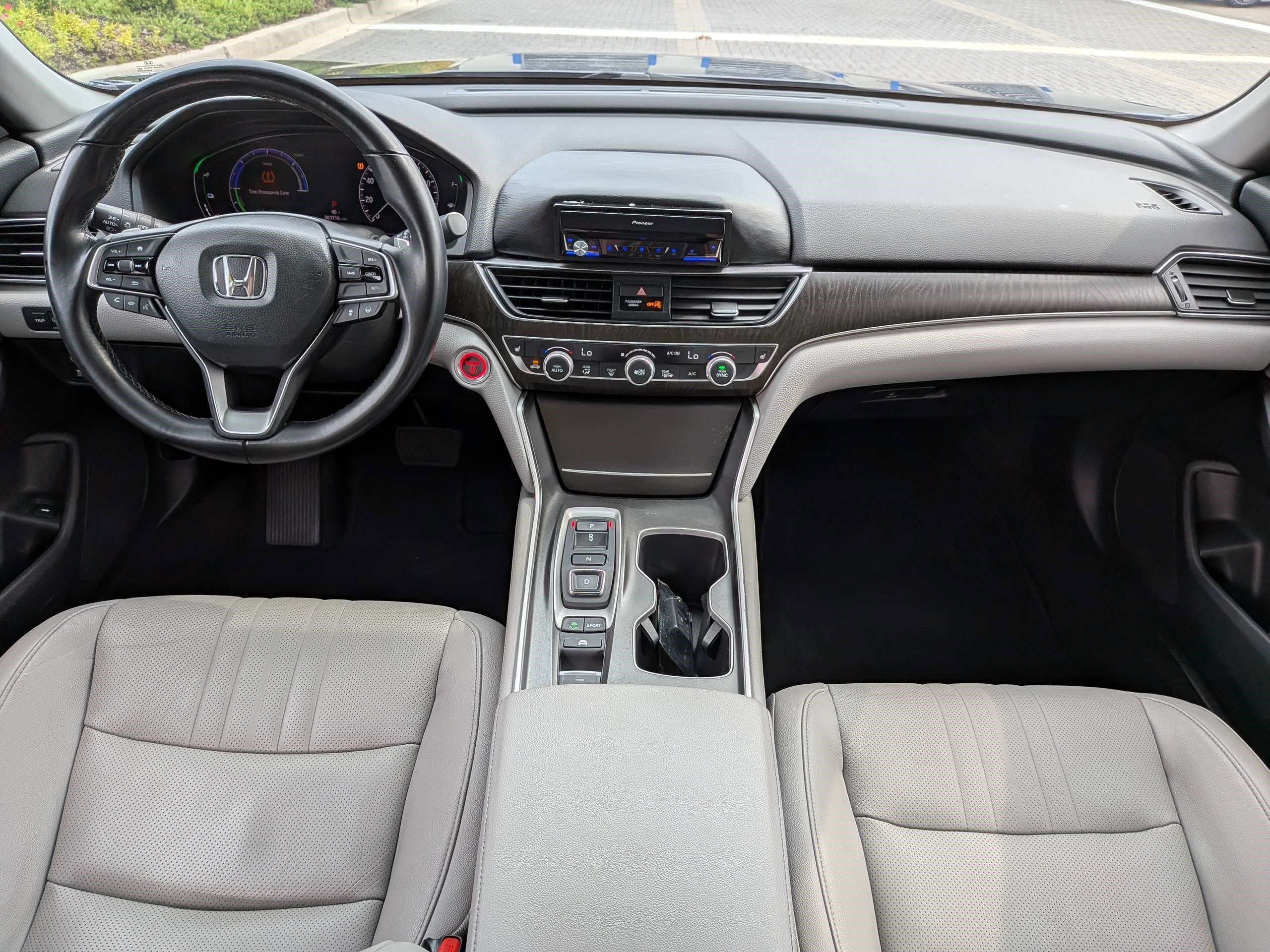 Used 2020 Honda Accord EX-L image 17