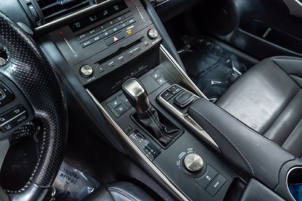 Used 2020 Lexus IS 350 F Sport w/ F Sport Package AWD/4WD image 24