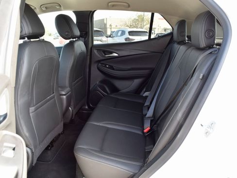 Used 2024 Buick Encore GX Sport Touring image 20