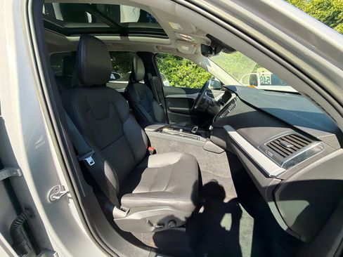 Used 2023 Volvo XC90 B5 Core w/ Protection Package Premier AWD/4WD image 20