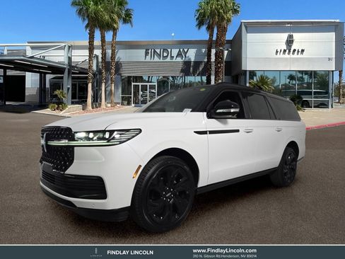 New 2027 Lincoln Navigator L Black Label AWD/4WD image 1
