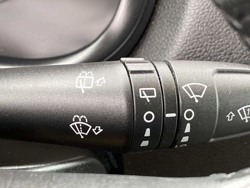 Certified 2022 Jeep Renegade Latitude AWD/4WD image 20