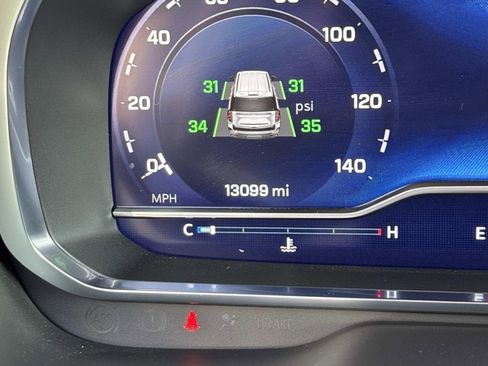 Certified 2024 Chevrolet Tahoe Z71 w/ Luxury Package image 29