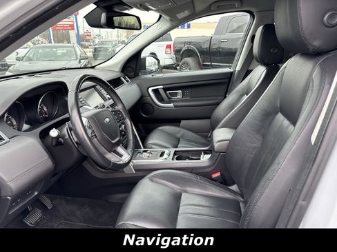 Used 2016 Land Rover Discovery Sport HSE image 3