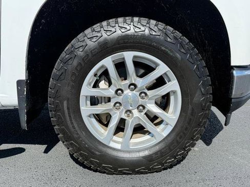 Used 2019 Chevrolet Silverado 1500 LT w/ All-Star Edition image 15