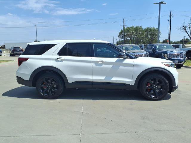 Used 2021 Ford Explorer ST w/ Equipment Group 401A AWD/4WD image 2