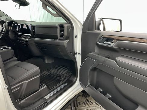Certified 2025 Chevrolet Silverado 1500 LT image 33