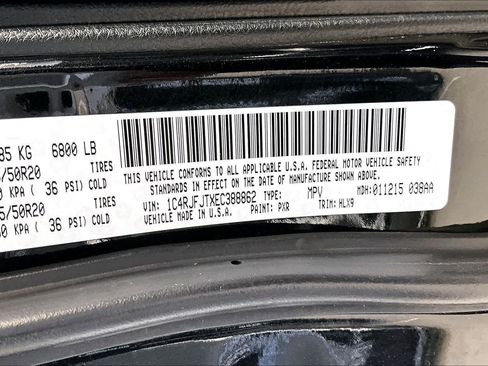 Used 2014 Jeep Grand Cherokee Summit AWD/4WD image 33