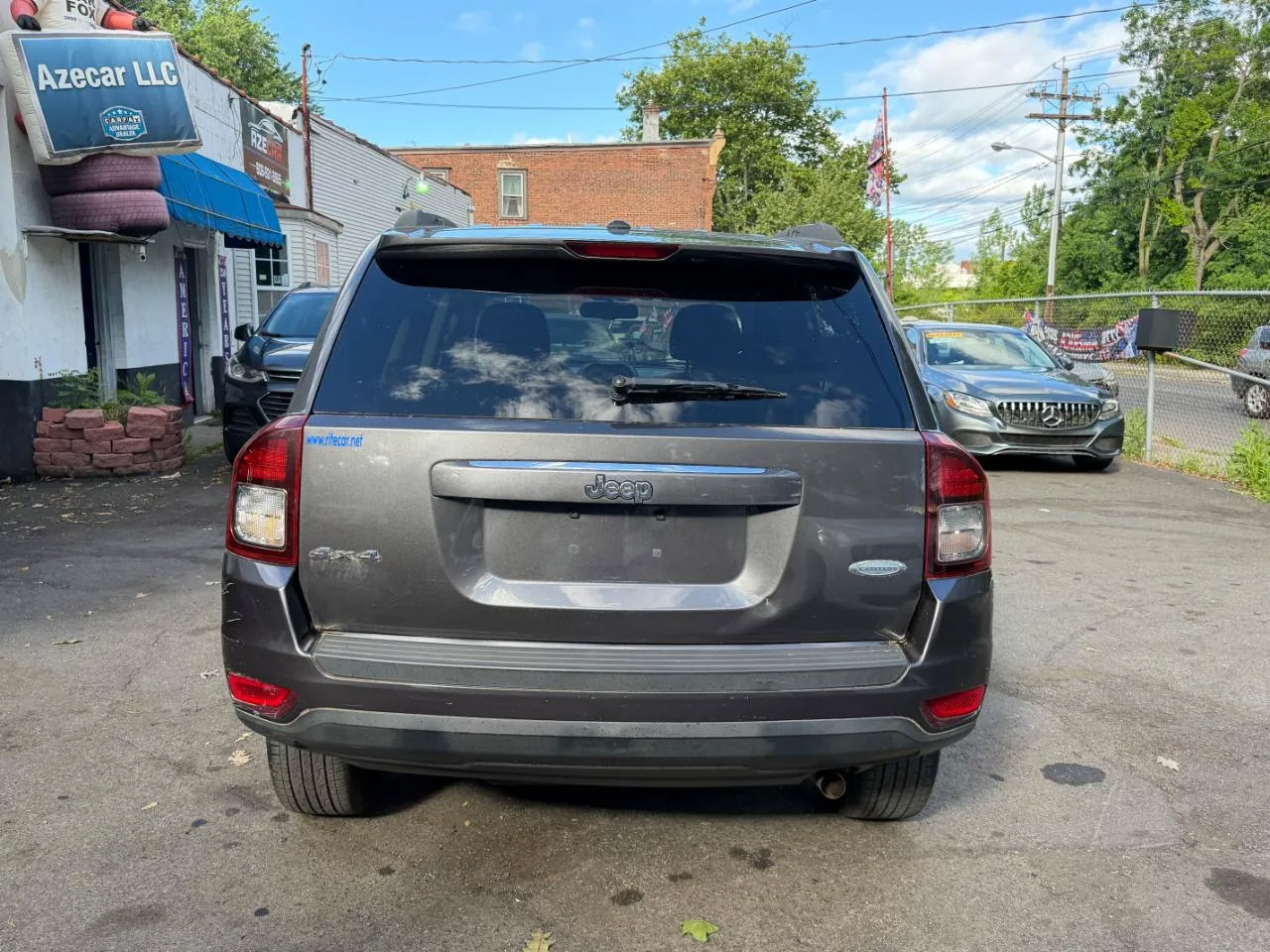 Used 2014 Jeep Compass Latitude AWD/4WD image 9