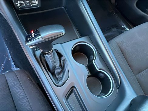 Used 2023 Dodge Durango GT image 32