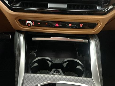 New 2026 BMW 430i xDrive w/ M Sport Package AWD/4WD image 12
