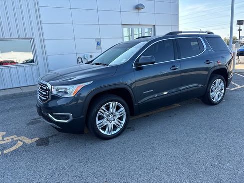Used 2019 GMC Acadia SLT FWD image 1