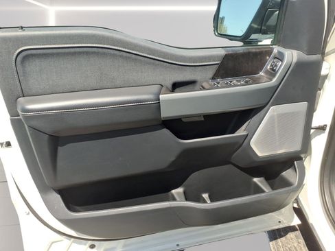 Used 2023 Ford F150 Lariat w/ Equipment Group 502A High AWD/4WD image 8