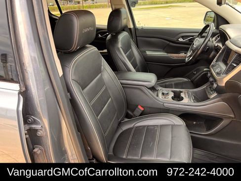 Used 2021 GMC Acadia Denali w/ Denali Technology Package FWD image 27