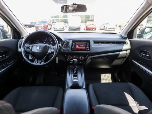 Used 2020 Honda HR-V LX image 20