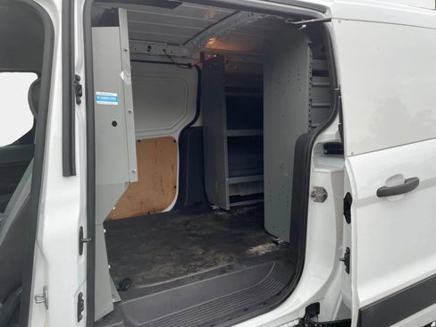 Used 2017 Ford Transit Connect XL image 13