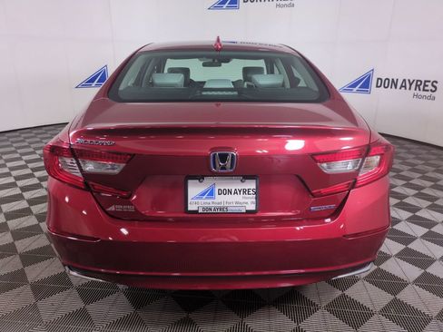Used 2021 Honda Accord EX image 4