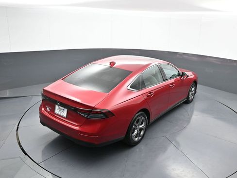 Certified 2024 Honda Accord EX image 38