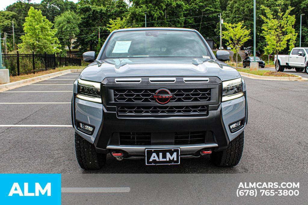Used 2025 Nissan Frontier PRO-4X AWD/4WD image 10
