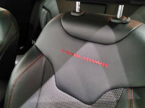 Used 2021 Jeep Compass Trailhawk image 45