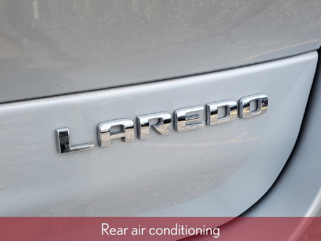 Used 2023 Jeep Grand Cherokee L Laredo w/ Luxury Tech Group I AWD/4WD image 8