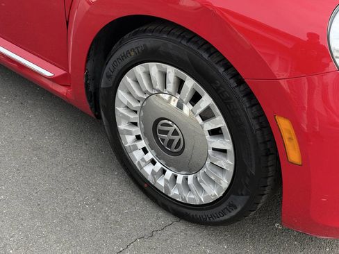 Used 2014 Volkswagen Beetle 1.8T image 36