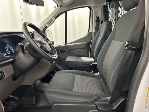 Used 2025 Ford Transit 250 Low Roof w/ Exterior Upgrade Package RWD image 5