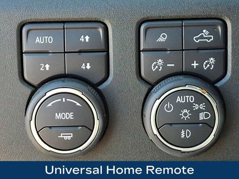 Used 2023 Chevrolet Silverado 1500 LTZ AWD/4WD image 9