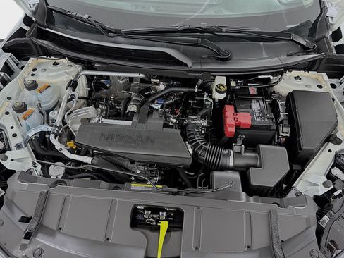 New 2026 Nissan Rogue SV FWD image 29