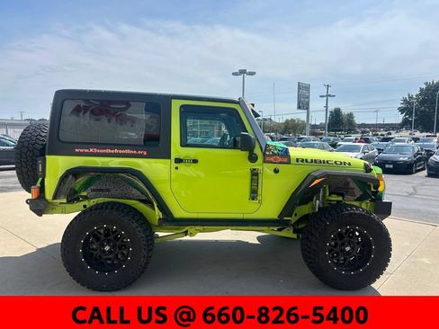Used 2016 Jeep Wrangler Rubicon AWD/4WD image 5