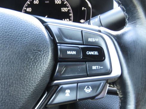 Used 2019 Honda Accord Sport image 22