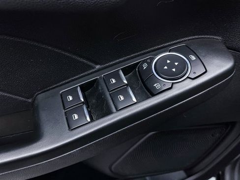 Used 2022 Ford Escape SEL image 20