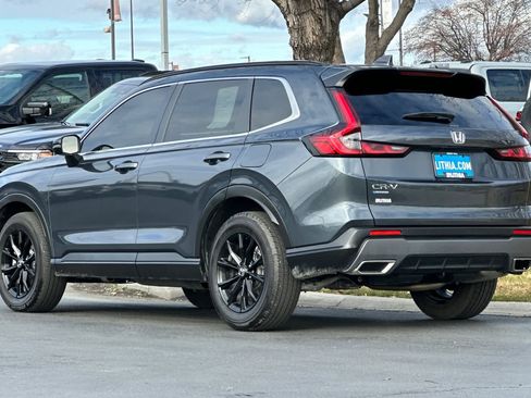 Used 2025 Honda CR-V Sport image 6