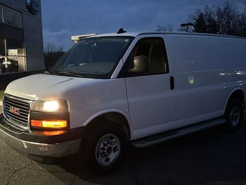 Used 2022 GMC Savana 2500 Work Van w/ Driver Convenience Package image 2