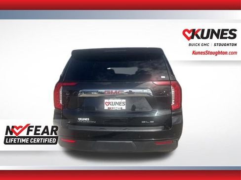 Used 2024 GMC Yukon SLE AWD/4WD image 10