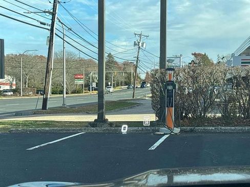 Used 2025 Dodge Charger Scat Pack w/ Track Pack image 31