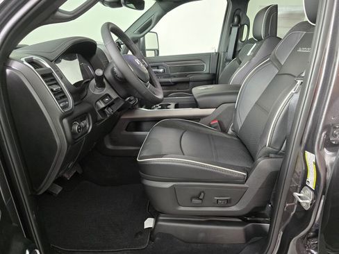 New 2025 RAM 3500 Big Horn image 42